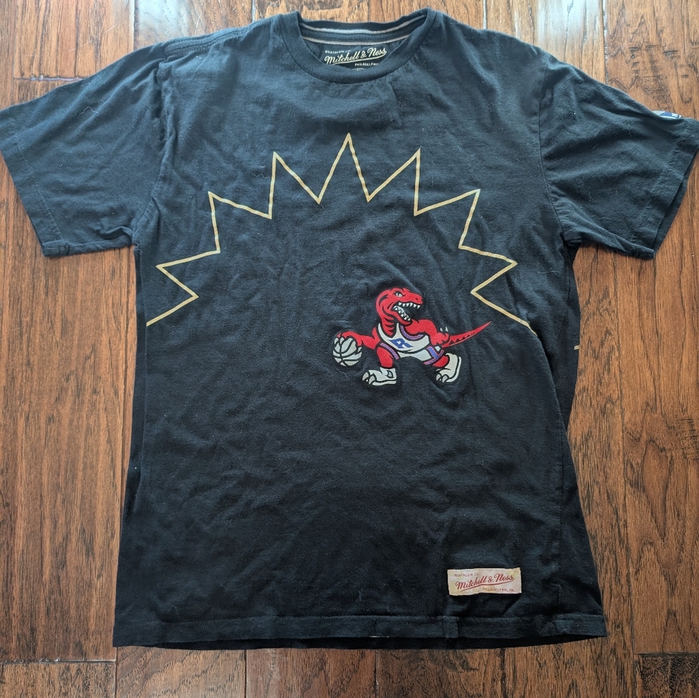 Mitchell & Ness Raptors X OVO NBA Tshirt